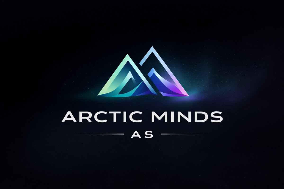 Arctic Minds AS – logo med fjellmotiv på mørk bakgrunn